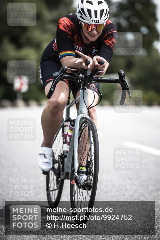 21.06.2026 - 29. Vierlanden-Triathlon H.Heesch http://msf.ph/oto/9924752 21.06.2026 13:16:40 Radfahren 1132 meine-sportfotos.de