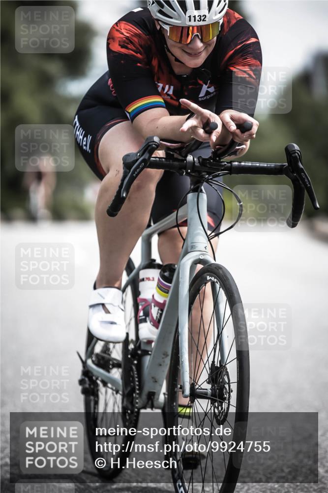 21.06.2026 - 29. Vierlanden-Triathlon H.Heesch http://msf.ph/oto/9924755 21.06.2026 13:16:41 Radfahren 577, 1132, 70, 3 meine-sportfotos.de