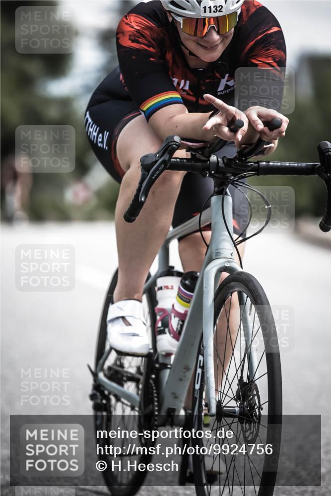 21.06.2026 - 29. Vierlanden-Triathlon H.Heesch http://msf.ph/oto/9924756 21.06.2026 13:16:41 Radfahren 1132 meine-sportfotos.de