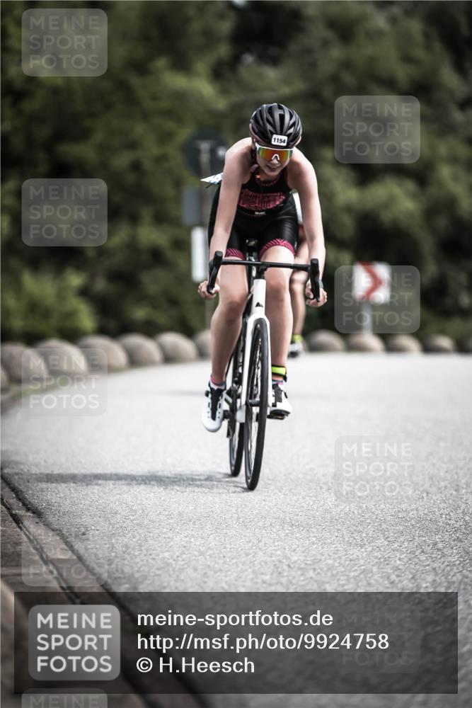 21.06.2026 - 29. Vierlanden-Triathlon H.Heesch http://msf.ph/oto/9924758 21.06.2026 13:16:46 Radfahren 1154 meine-sportfotos.de