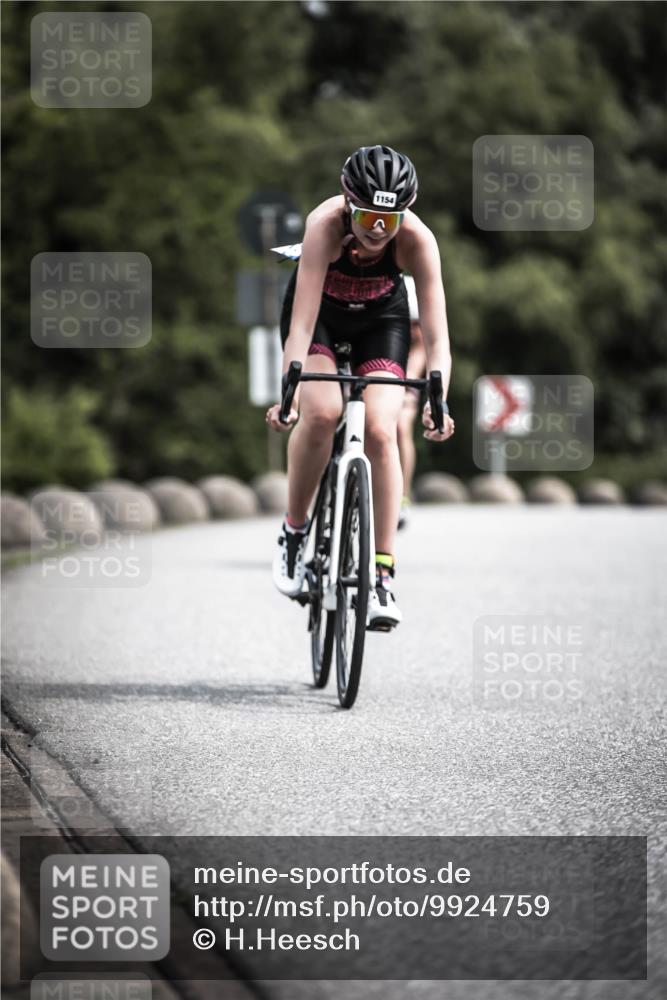 21.06.2026 - 29. Vierlanden-Triathlon H.Heesch http://msf.ph/oto/9924759 21.06.2026 13:16:46 Radfahren 1154 meine-sportfotos.de
