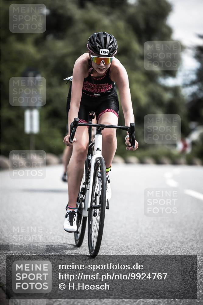 21.06.2026 - 29. Vierlanden-Triathlon H.Heesch http://msf.ph/oto/9924767 21.06.2026 13:16:46 Radfahren 1154 meine-sportfotos.de