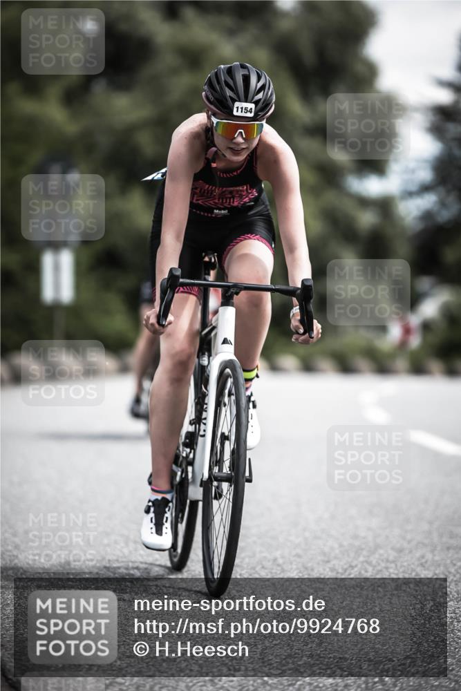 21.06.2026 - 29. Vierlanden-Triathlon H.Heesch http://msf.ph/oto/9924768 21.06.2026 13:16:46 Radfahren 1154 meine-sportfotos.de