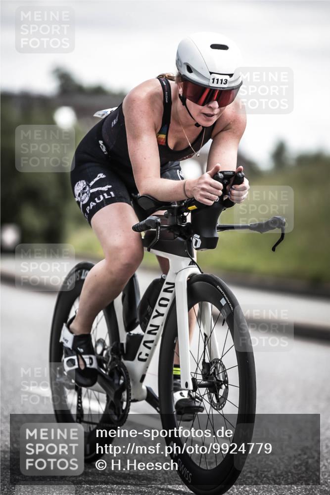 21.06.2026 - 29. Vierlanden-Triathlon H.Heesch http://msf.ph/oto/9924779 21.06.2026 13:16:48 Radfahren 1113 meine-sportfotos.de