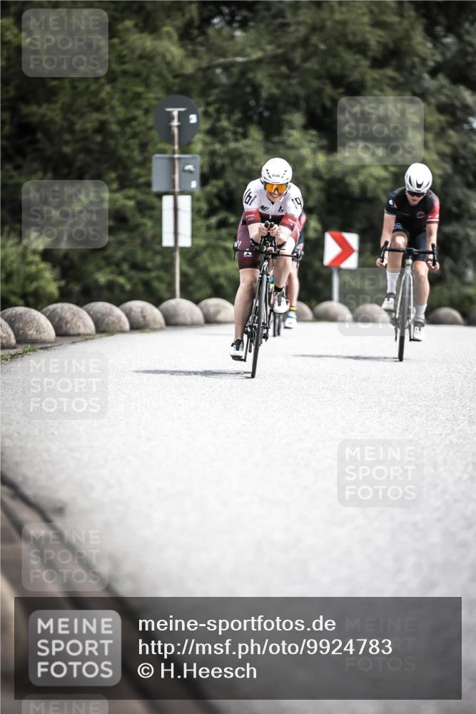 21.06.2026 - 29. Vierlanden-Triathlon H.Heesch http://msf.ph/oto/9924783 21.06.2026 13:17:11 Radfahren 1120 meine-sportfotos.de