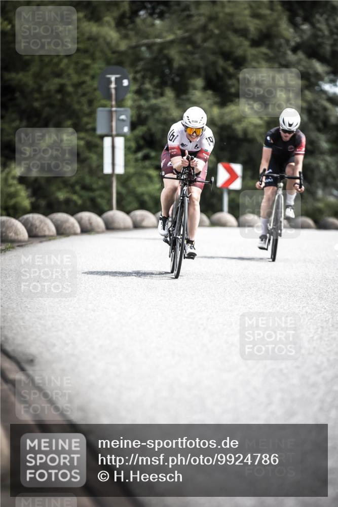 21.06.2026 - 29. Vierlanden-Triathlon H.Heesch http://msf.ph/oto/9924786 21.06.2026 13:17:12 Radfahren 1120 meine-sportfotos.de