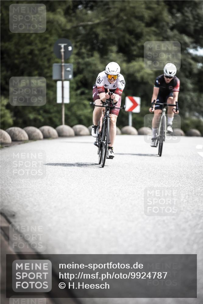 21.06.2026 - 29. Vierlanden-Triathlon H.Heesch http://msf.ph/oto/9924787 21.06.2026 13:17:12 Radfahren 11, 1120 meine-sportfotos.de