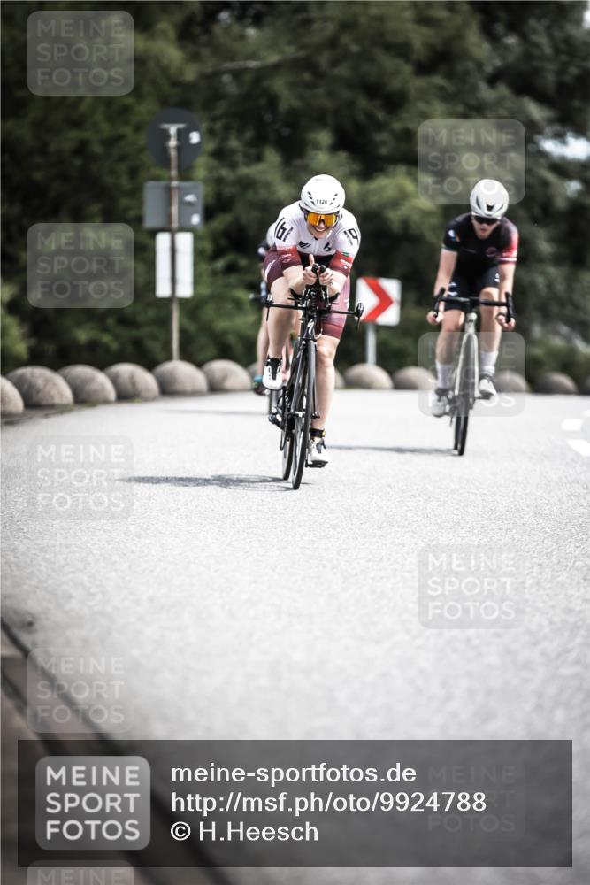 21.06.2026 - 29. Vierlanden-Triathlon H.Heesch http://msf.ph/oto/9924788 21.06.2026 13:17:12 Radfahren 11, 1120 meine-sportfotos.de