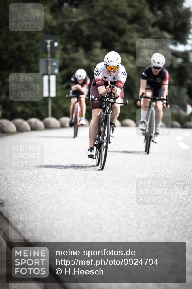 21.06.2026 - 29. Vierlanden-Triathlon H.Heesch http://msf.ph/oto/9924794 21.06.2026 13:17:12 Radfahren 1120 meine-sportfotos.de
