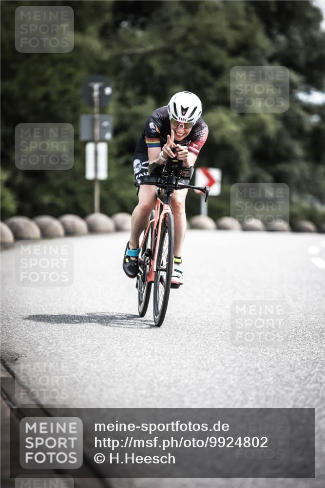 21.06.2026 - 29. Vierlanden-Triathlon H.Heesch http://msf.ph/oto/9924802 21.06.2026 13:17:14 Radfahren 1161 meine-sportfotos.de
