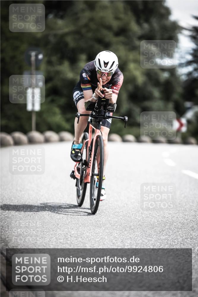 21.06.2026 - 29. Vierlanden-Triathlon H.Heesch http://msf.ph/oto/9924806 21.06.2026 13:17:14 Radfahren 11, 1161 meine-sportfotos.de