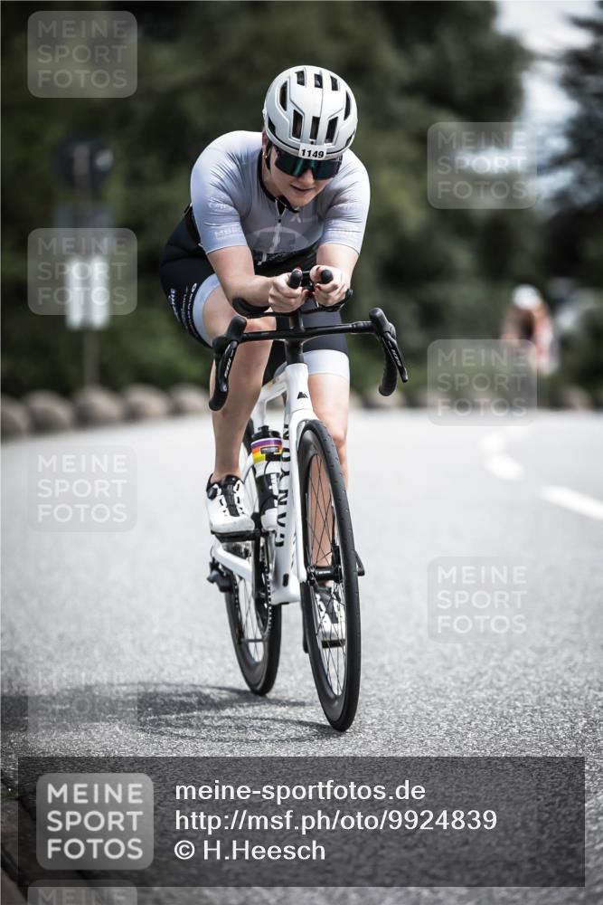 21.06.2026 - 29. Vierlanden-Triathlon H.Heesch http://msf.ph/oto/9924839 21.06.2026 13:17:21 Radfahren 1149 meine-sportfotos.de
