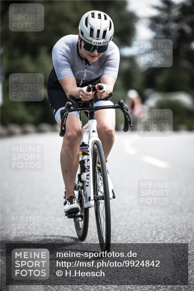 21.06.2026 - 29. Vierlanden-Triathlon H.Heesch http://msf.ph/oto/9924842 21.06.2026 13:17:21 Radfahren 1149 meine-sportfotos.de