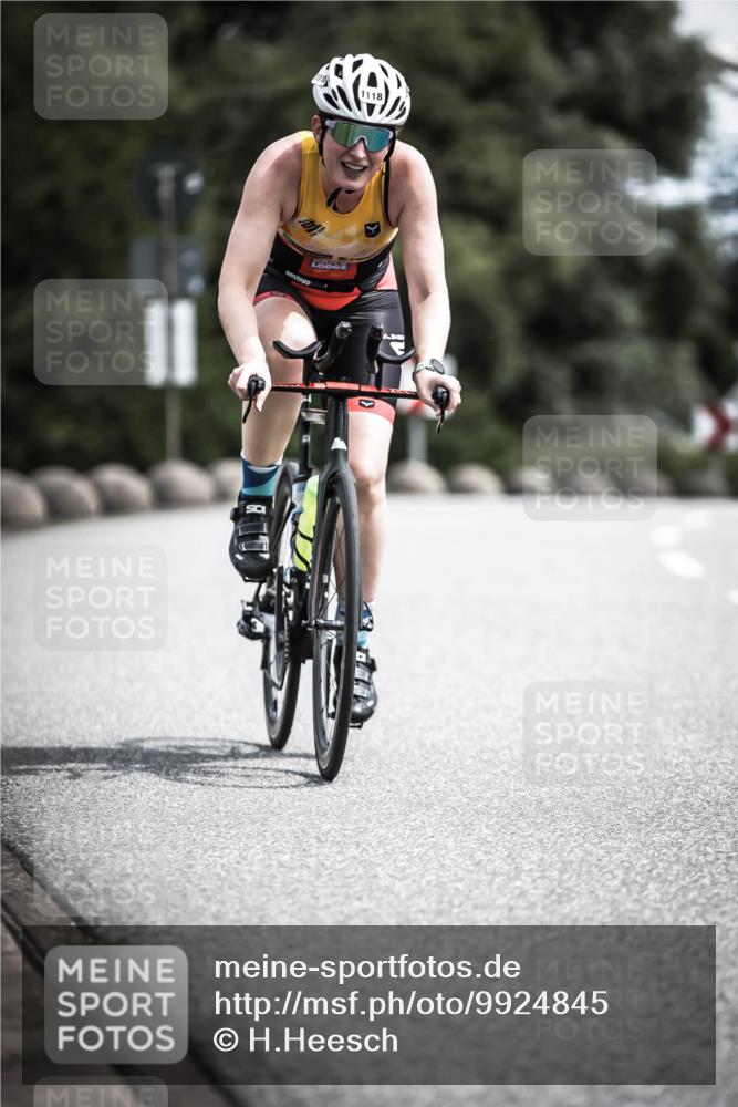 21.06.2026 - 29. Vierlanden-Triathlon H.Heesch http://msf.ph/oto/9924845 21.06.2026 13:17:27 Radfahren 11 meine-sportfotos.de