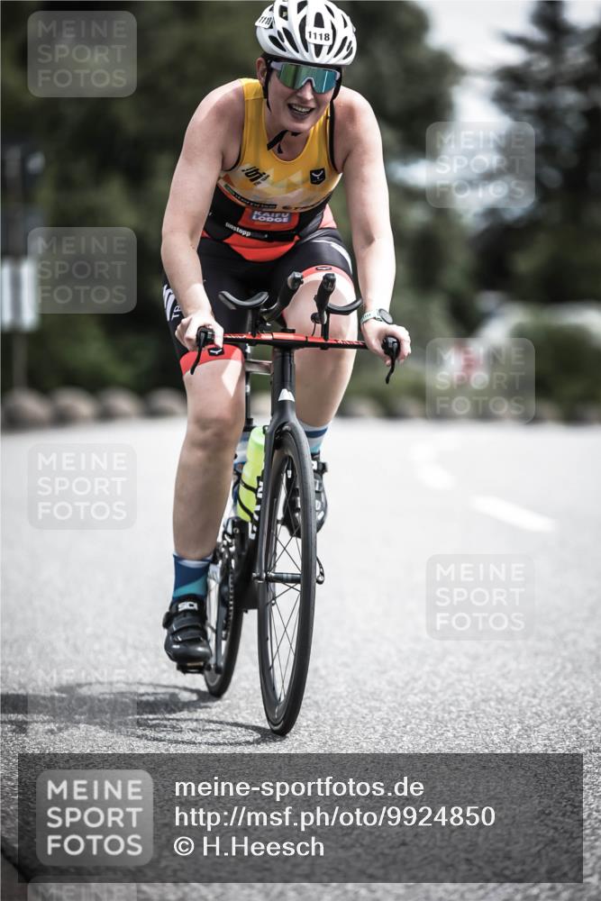 21.06.2026 - 29. Vierlanden-Triathlon H.Heesch http://msf.ph/oto/9924850 21.06.2026 13:17:27 Radfahren 1118, 1118 meine-sportfotos.de
