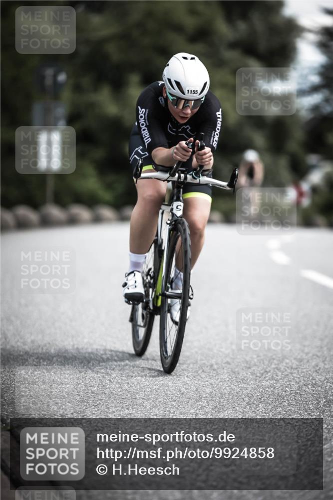 21.06.2026 - 29. Vierlanden-Triathlon H.Heesch http://msf.ph/oto/9924858 21.06.2026 13:17:52 Radfahren 1155 meine-sportfotos.de
