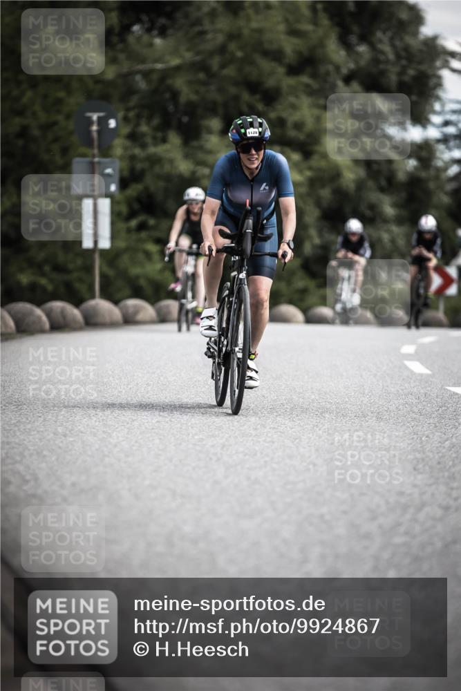 21.06.2026 - 29. Vierlanden-Triathlon H.Heesch http://msf.ph/oto/9924867 21.06.2026 13:17:54 Radfahren 1128 meine-sportfotos.de