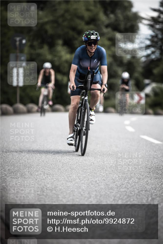 21.06.2026 - 29. Vierlanden-Triathlon H.Heesch http://msf.ph/oto/9924872 21.06.2026 13:17:55 Radfahren 11, 1128 meine-sportfotos.de