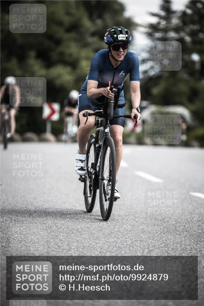 21.06.2026 - 29. Vierlanden-Triathlon H.Heesch http://msf.ph/oto/9924879 21.06.2026 13:17:55 Radfahren 1128 meine-sportfotos.de