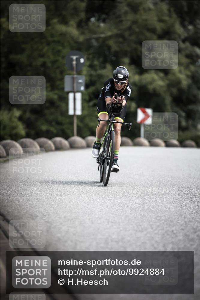 21.06.2026 - 29. Vierlanden-Triathlon H.Heesch http://msf.ph/oto/9924884 21.06.2026 13:18:00 Radfahren 1157 meine-sportfotos.de