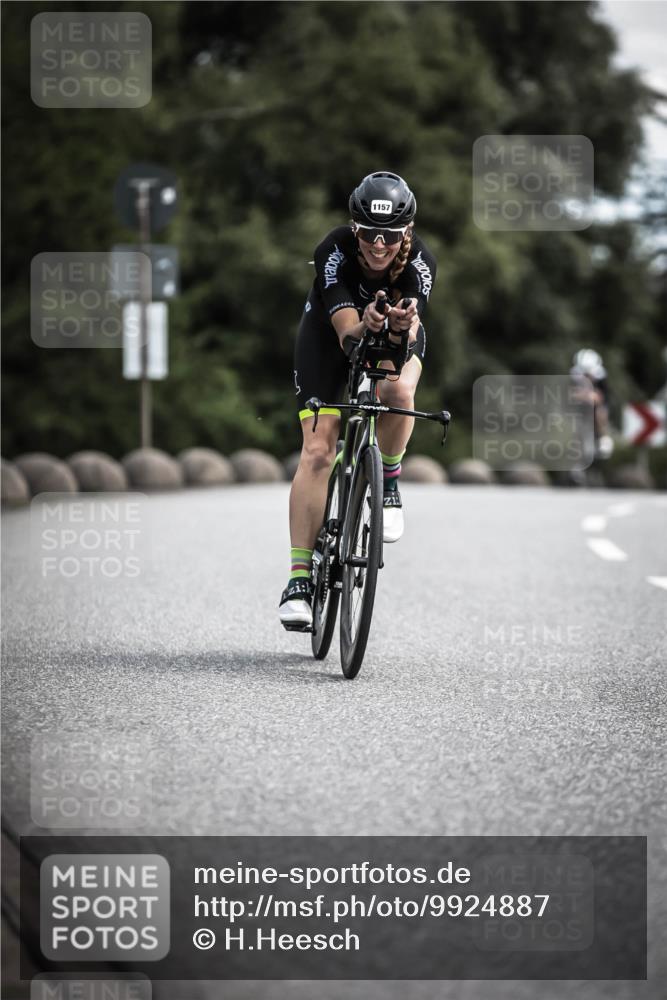 21.06.2026 - 29. Vierlanden-Triathlon H.Heesch http://msf.ph/oto/9924887 21.06.2026 13:18:00 Radfahren 1157 meine-sportfotos.de
