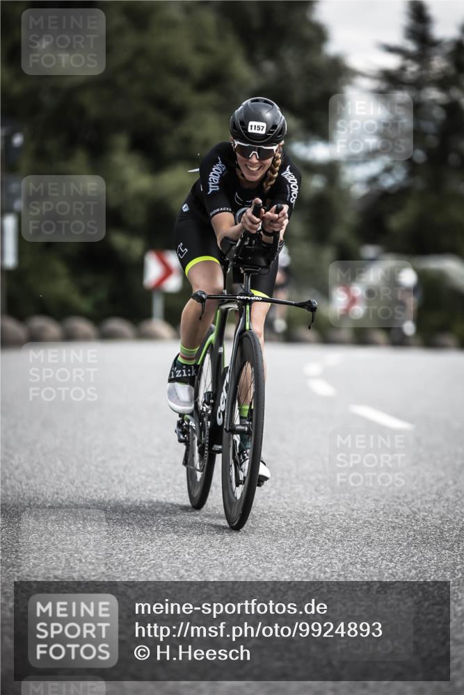 21.06.2026 - 29. Vierlanden-Triathlon H.Heesch http://msf.ph/oto/9924893 21.06.2026 13:18:01 Radfahren 1157 meine-sportfotos.de