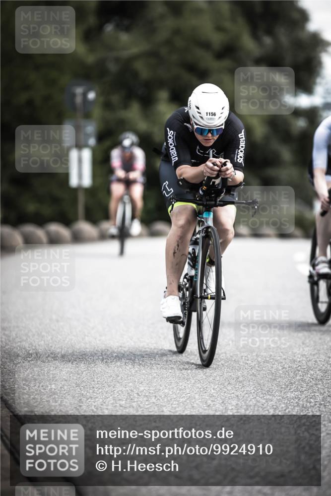 21.06.2026 - 29. Vierlanden-Triathlon H.Heesch http://msf.ph/oto/9924910 21.06.2026 13:18:07 Radfahren 1156 meine-sportfotos.de
