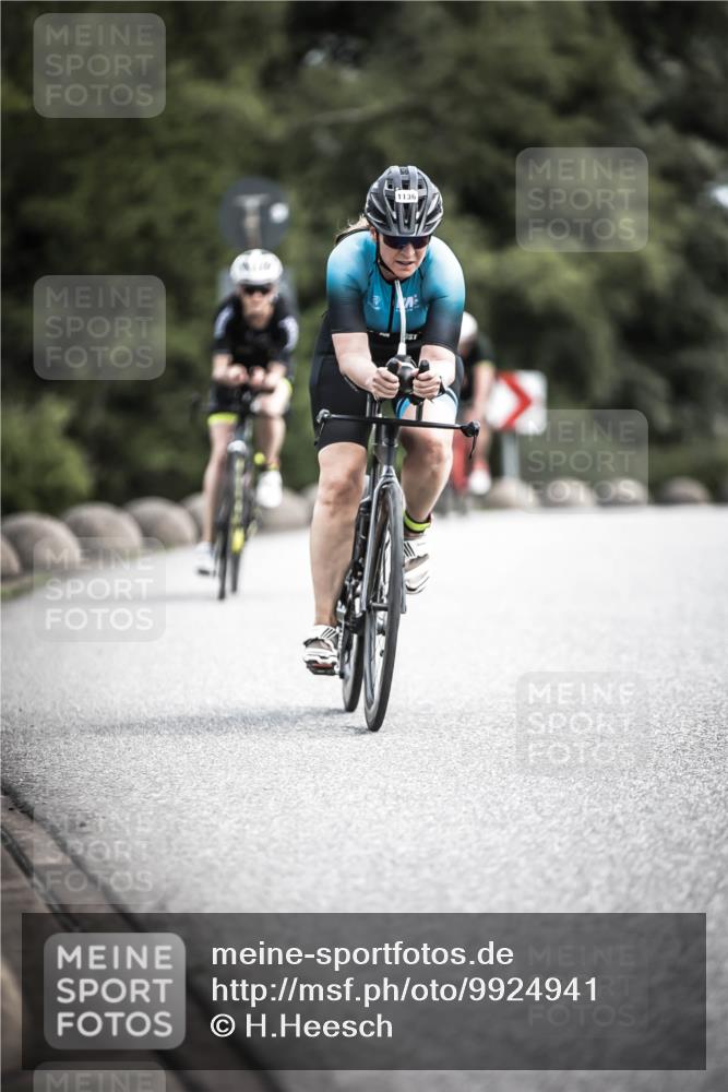 21.06.2026 - 29. Vierlanden-Triathlon H.Heesch http://msf.ph/oto/9924941 21.06.2026 13:18:15 Radfahren 1136 meine-sportfotos.de
