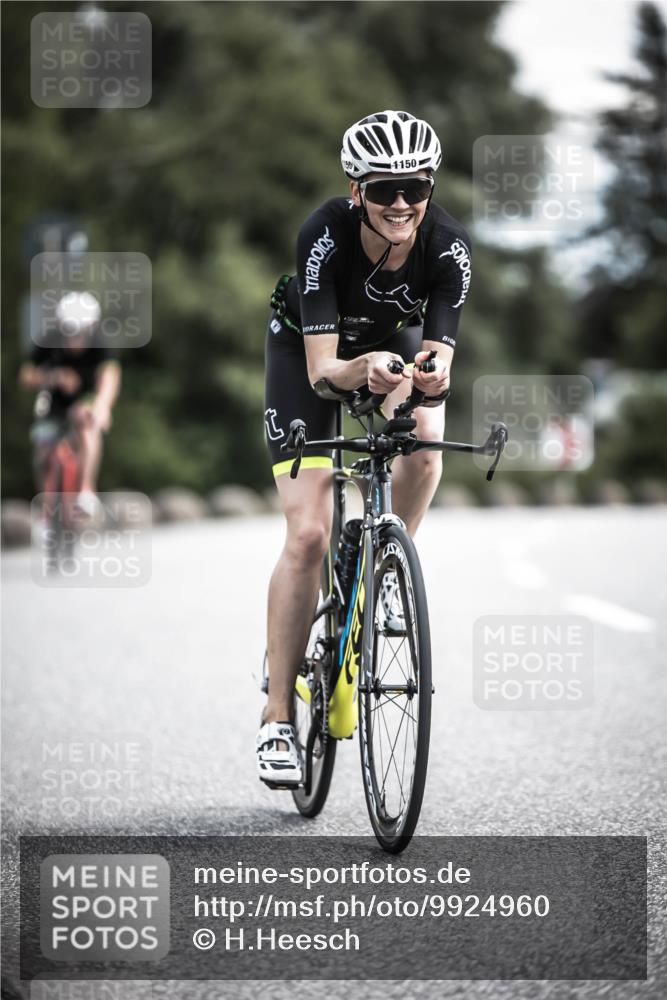 21.06.2026 - 29. Vierlanden-Triathlon H.Heesch http://msf.ph/oto/9924960 21.06.2026 13:18:16 Radfahren 1150 meine-sportfotos.de