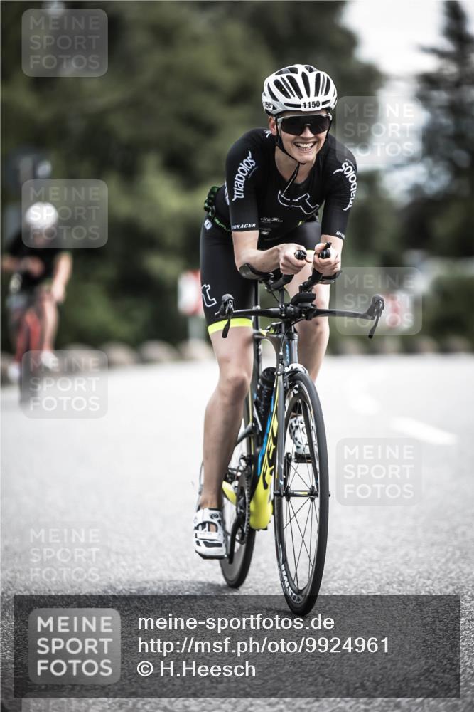 21.06.2026 - 29. Vierlanden-Triathlon H.Heesch http://msf.ph/oto/9924961 21.06.2026 13:18:16 Radfahren 150, 1150 meine-sportfotos.de