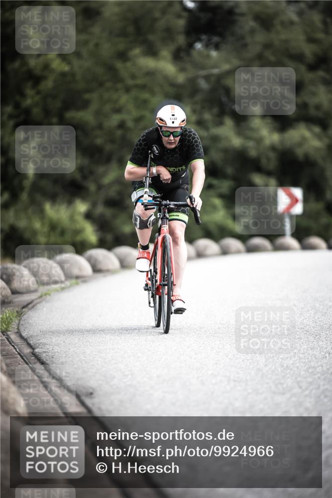 21.06.2026 - 29. Vierlanden-Triathlon H.Heesch http://msf.ph/oto/9924966 21.06.2026 13:18:18 Radfahren 1122 meine-sportfotos.de