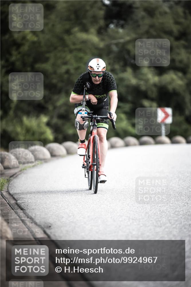 21.06.2026 - 29. Vierlanden-Triathlon H.Heesch http://msf.ph/oto/9924967 21.06.2026 13:18:18 Radfahren 1122 meine-sportfotos.de