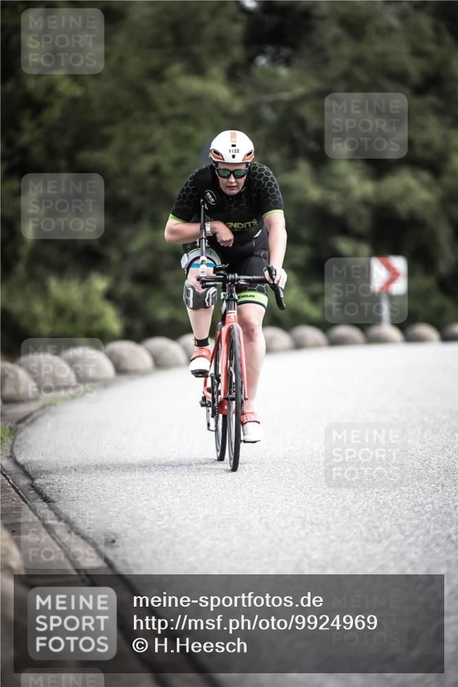 21.06.2026 - 29. Vierlanden-Triathlon H.Heesch http://msf.ph/oto/9924969 21.06.2026 13:18:18 Radfahren 1122 meine-sportfotos.de