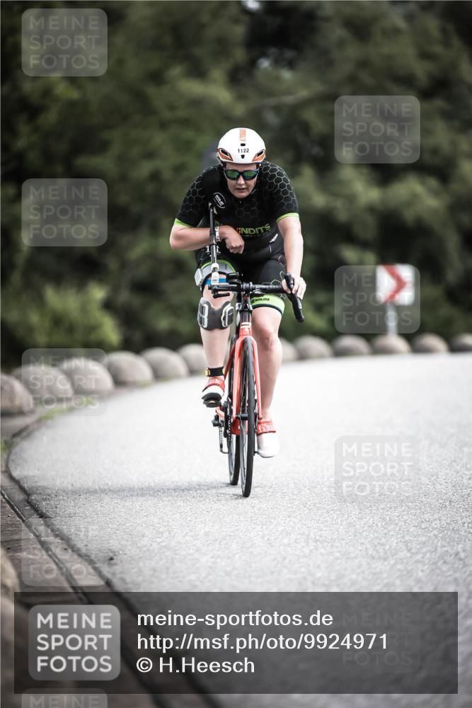21.06.2026 - 29. Vierlanden-Triathlon H.Heesch http://msf.ph/oto/9924971 21.06.2026 13:18:18 Radfahren 1122 meine-sportfotos.de