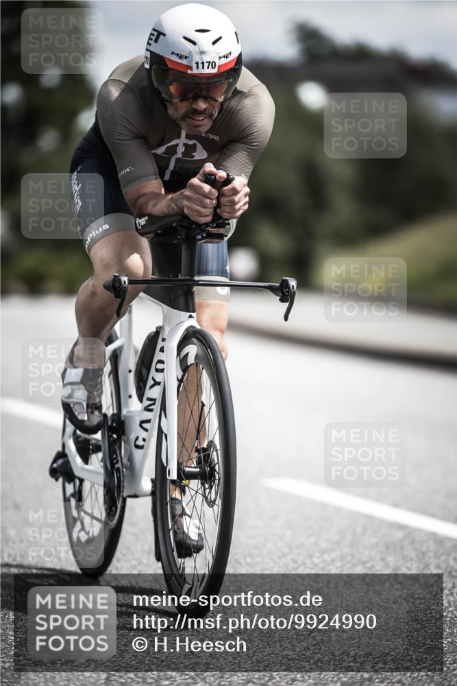 21.06.2026 - 29. Vierlanden-Triathlon H.Heesch http://msf.ph/oto/9924990 21.06.2026 13:34:53 Radfahren 1170 meine-sportfotos.de