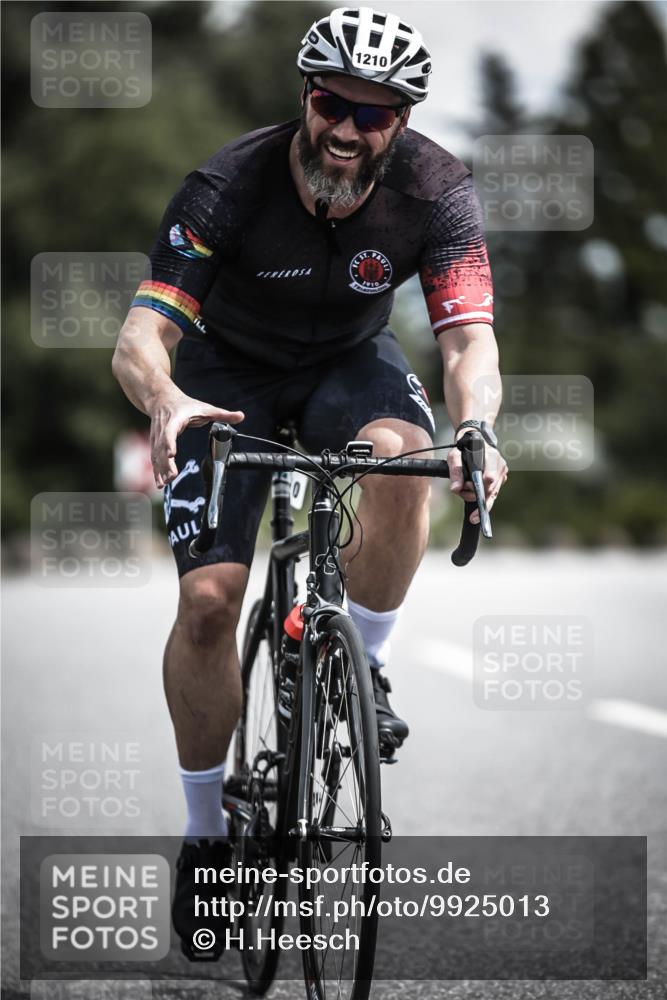 21.06.2026 - 29. Vierlanden-Triathlon H.Heesch http://msf.ph/oto/9925013 21.06.2026 13:35:10 Radfahren 1210 meine-sportfotos.de