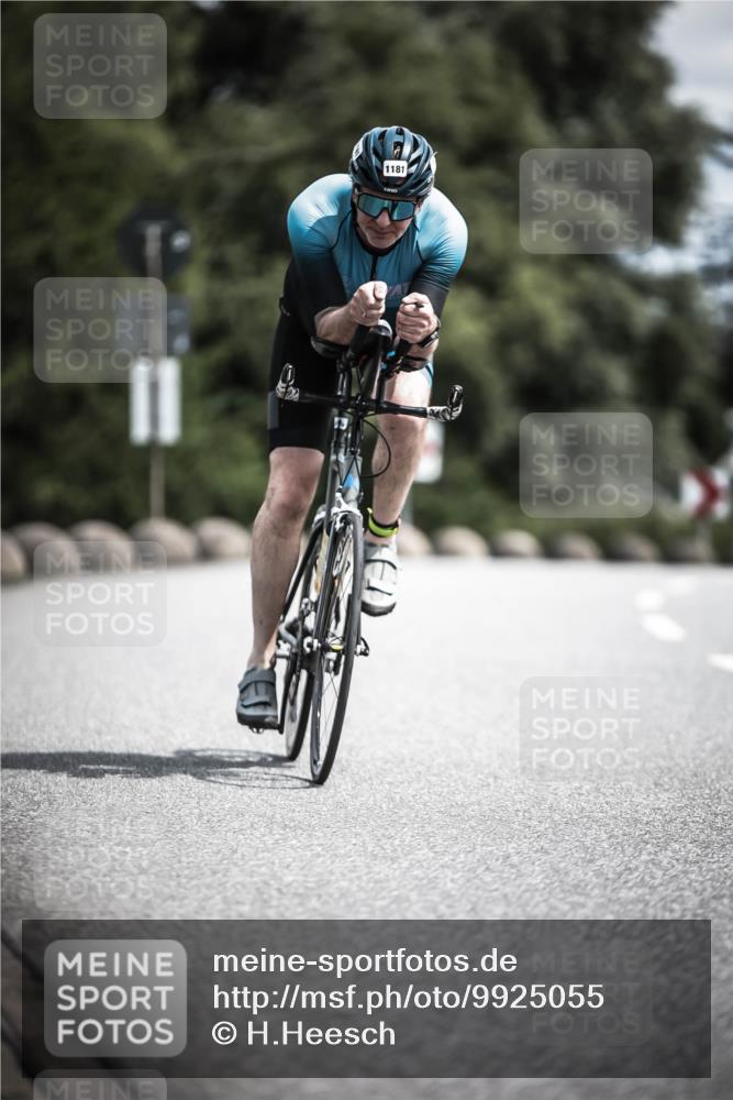 21.06.2026 - 29. Vierlanden-Triathlon H.Heesch http://msf.ph/oto/9925055 21.06.2026 13:36:09 Radfahren 1181 meine-sportfotos.de