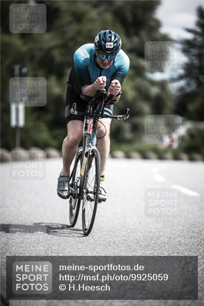 21.06.2026 - 29. Vierlanden-Triathlon H.Heesch http://msf.ph/oto/9925059 21.06.2026 13:36:09 Radfahren 1181 meine-sportfotos.de