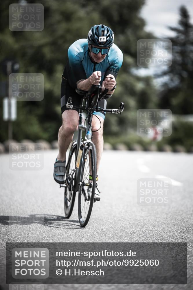 21.06.2026 - 29. Vierlanden-Triathlon H.Heesch http://msf.ph/oto/9925060 21.06.2026 13:36:09 Radfahren 11, 1181 meine-sportfotos.de