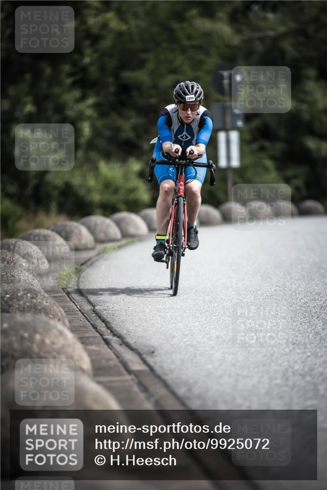 21.06.2026 - 29. Vierlanden-Triathlon H.Heesch http://msf.ph/oto/9925072 21.06.2026 13:37:22 Radfahren 1208 meine-sportfotos.de