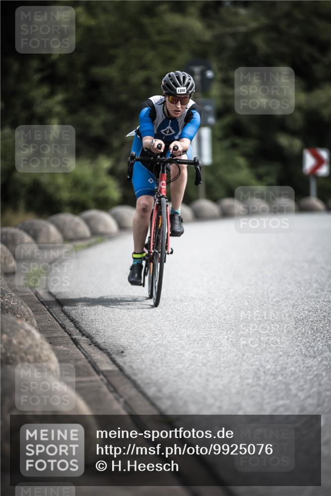 21.06.2026 - 29. Vierlanden-Triathlon H.Heesch http://msf.ph/oto/9925076 21.06.2026 13:37:22 Radfahren 1208 meine-sportfotos.de