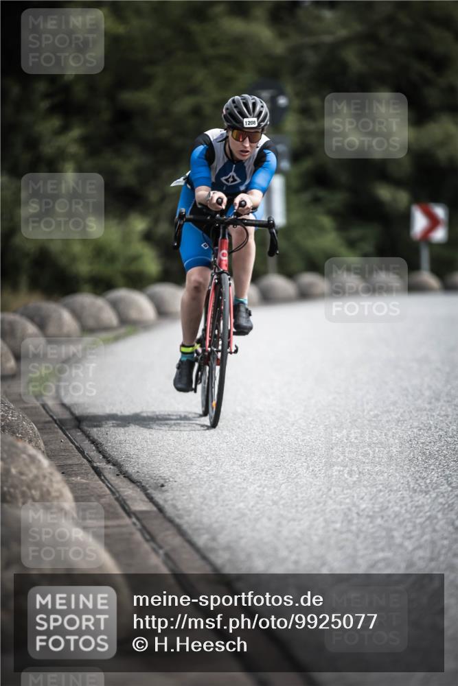 21.06.2026 - 29. Vierlanden-Triathlon H.Heesch http://msf.ph/oto/9925077 21.06.2026 13:37:22 Radfahren 1208 meine-sportfotos.de