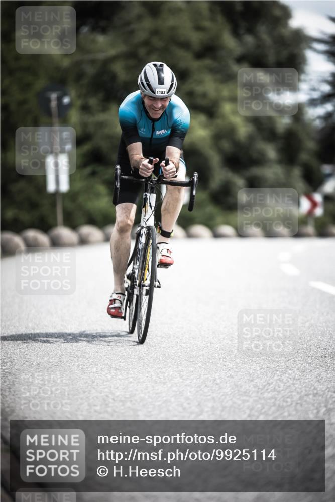21.06.2026 - 29. Vierlanden-Triathlon H.Heesch http://msf.ph/oto/9925114 21.06.2026 13:37:47 Radfahren 1182 meine-sportfotos.de