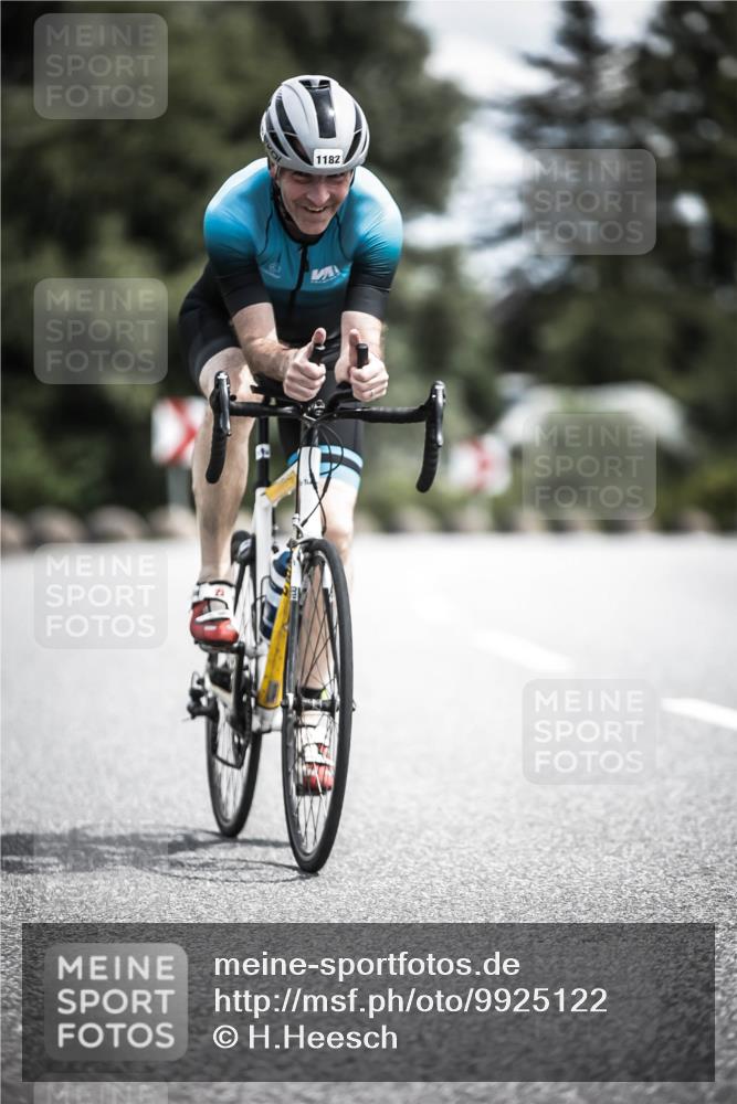 21.06.2026 - 29. Vierlanden-Triathlon H.Heesch http://msf.ph/oto/9925122 21.06.2026 13:37:47 Radfahren 1182 meine-sportfotos.de