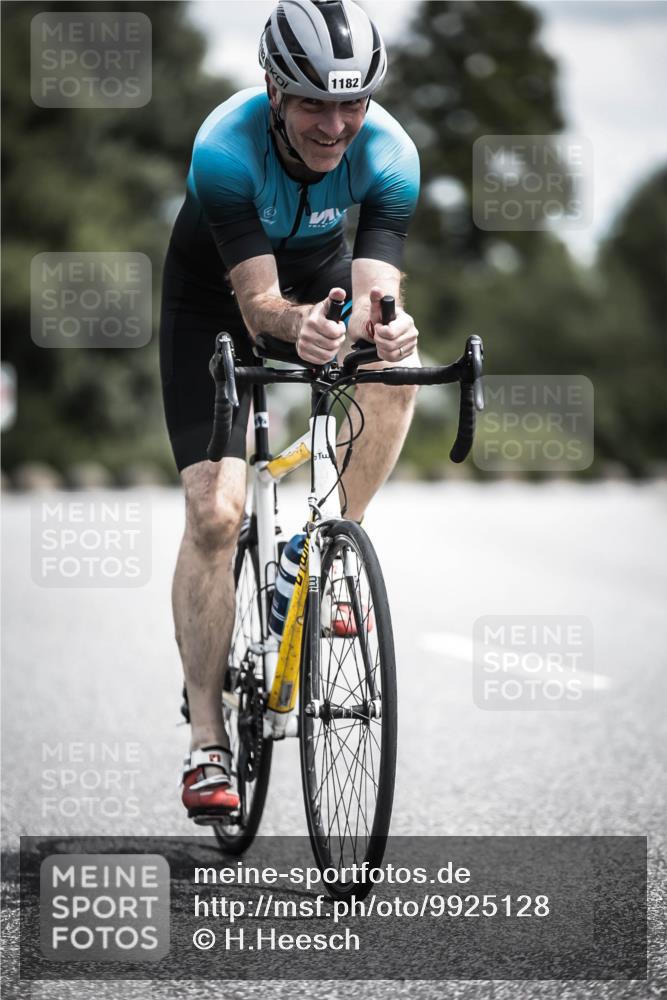 21.06.2026 - 29. Vierlanden-Triathlon H.Heesch http://msf.ph/oto/9925128 21.06.2026 13:37:48 Radfahren 1182 meine-sportfotos.de