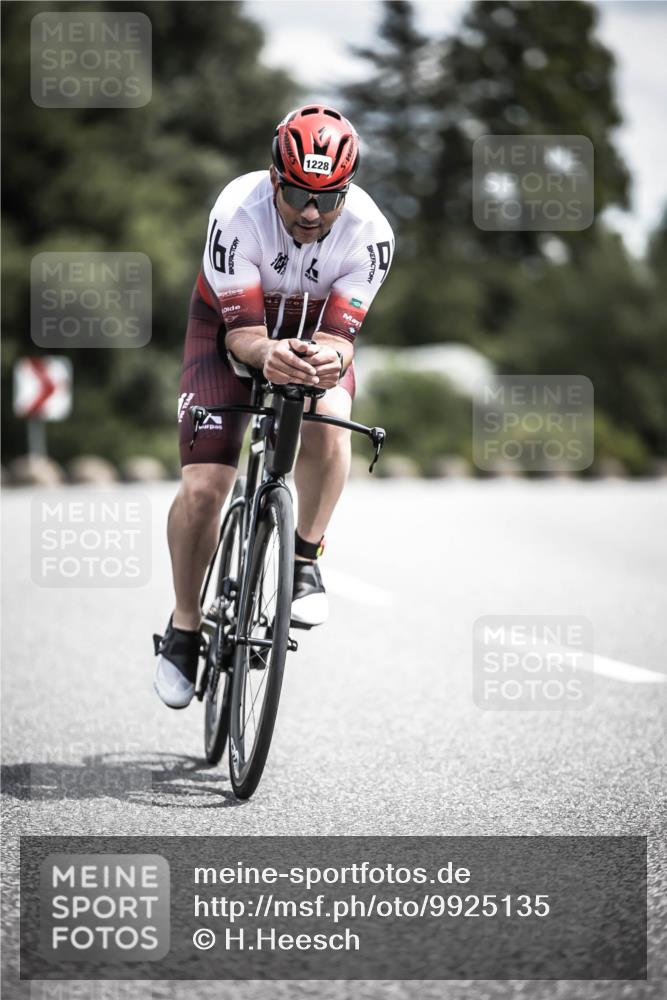 21.06.2026 - 29. Vierlanden-Triathlon H.Heesch http://msf.ph/oto/9925135 21.06.2026 13:38:07 Radfahren 1228 meine-sportfotos.de