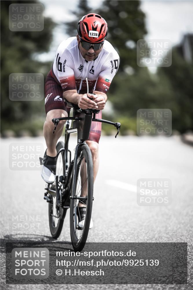 21.06.2026 - 29. Vierlanden-Triathlon H.Heesch http://msf.ph/oto/9925139 21.06.2026 13:38:07 Radfahren 1228, 19 meine-sportfotos.de