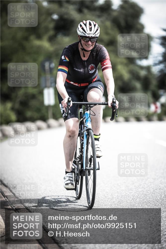 21.06.2026 - 29. Vierlanden-Triathlon H.Heesch http://msf.ph/oto/9925151 21.06.2026 13:39:15 Radfahren 11, 1211, 1211 meine-sportfotos.de