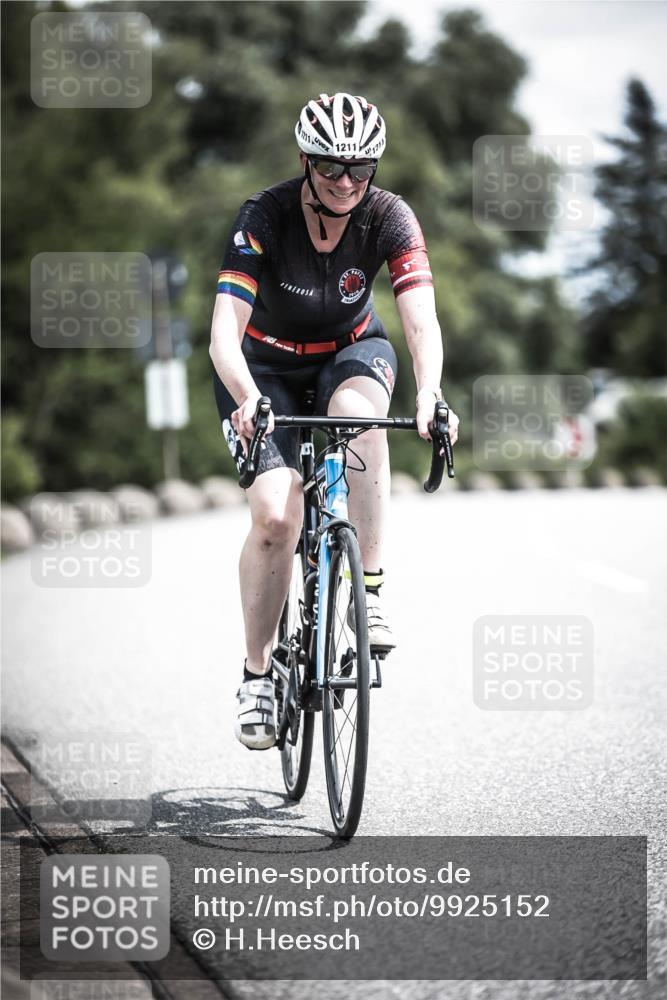 21.06.2026 - 29. Vierlanden-Triathlon H.Heesch http://msf.ph/oto/9925152 21.06.2026 13:39:15 Radfahren 114, 1211, 1211 meine-sportfotos.de
