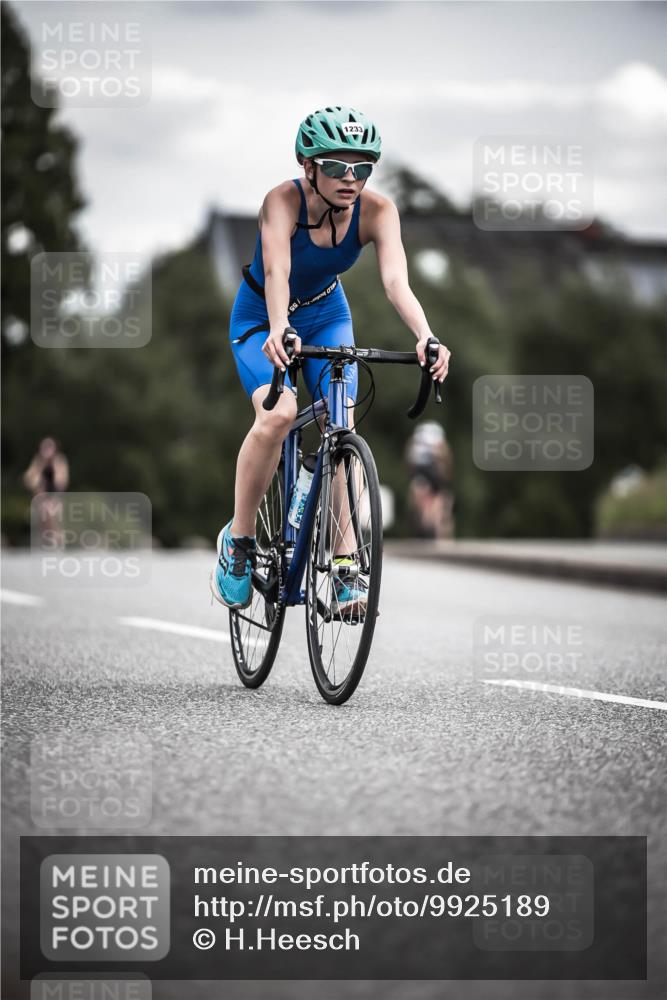 21.06.2026 - 29. Vierlanden-Triathlon H.Heesch http://msf.ph/oto/9925189 21.06.2026 14:42:53 Radfahren 1233, 55 meine-sportfotos.de